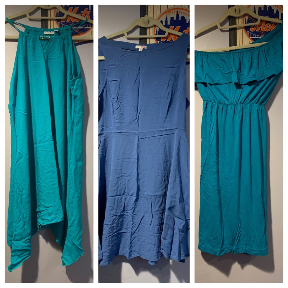 BUNDLE: 3 Blue midi dresses